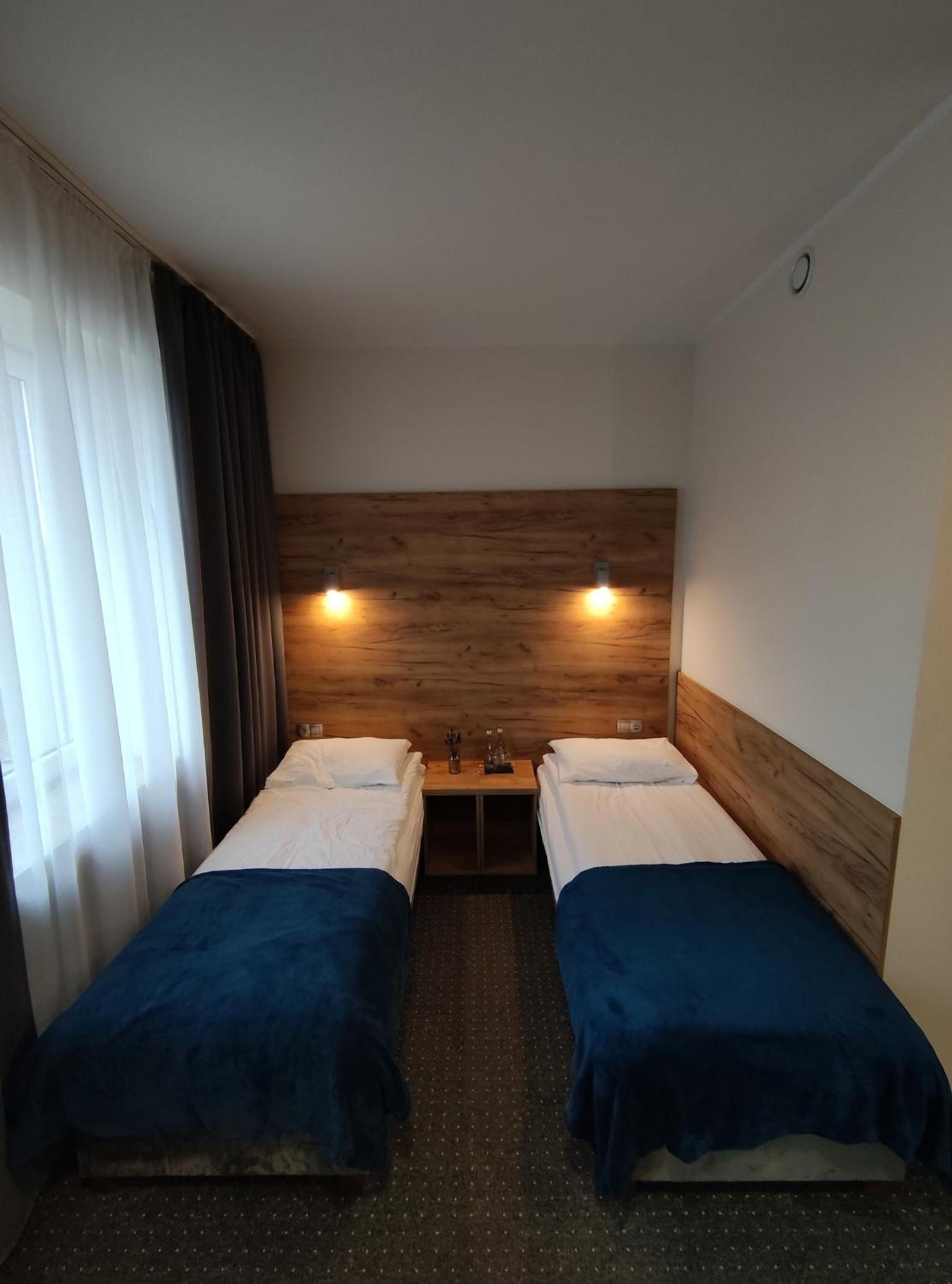 S7 Hotel 凯尔采 外观 照片