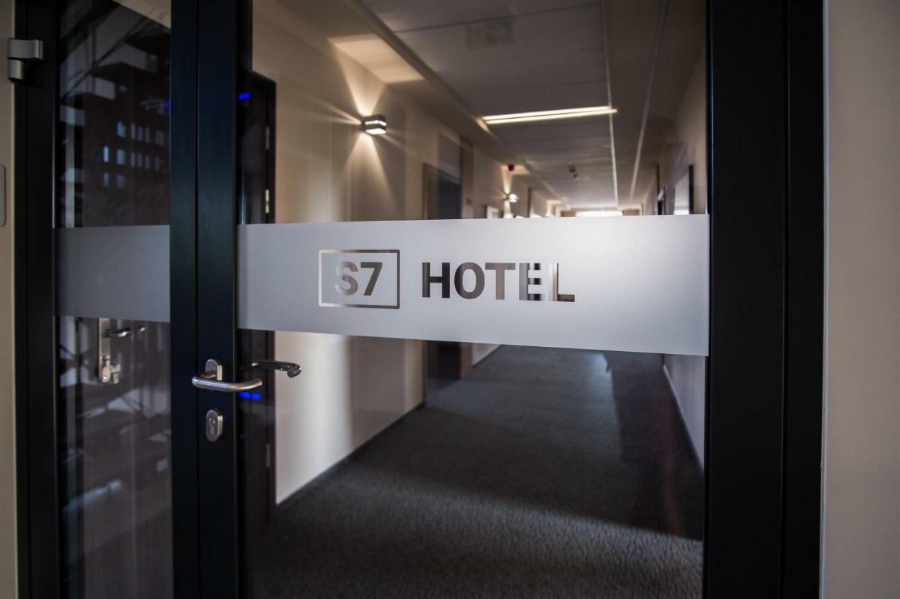 S7 Hotel 凯尔采 外观 照片